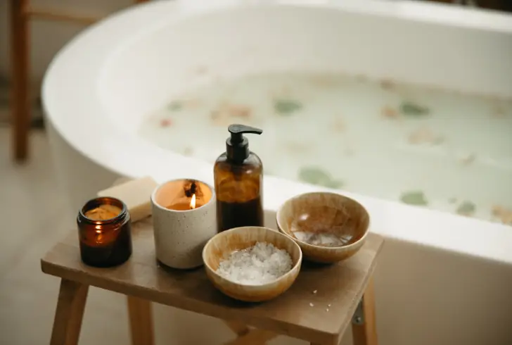 Magnesium bath and skincare products