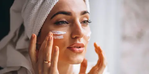 Does Magnesium in Skin Care Actually Work? Experts Share Insights